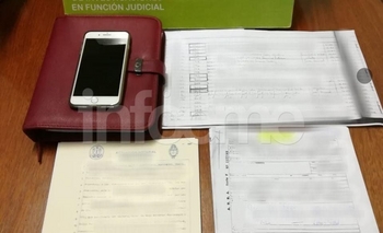 Imagen de la nota: Piden peritar celulares secuestrados en la escribanía